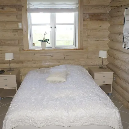 Three-bedroom Holiday Christensens 01 *